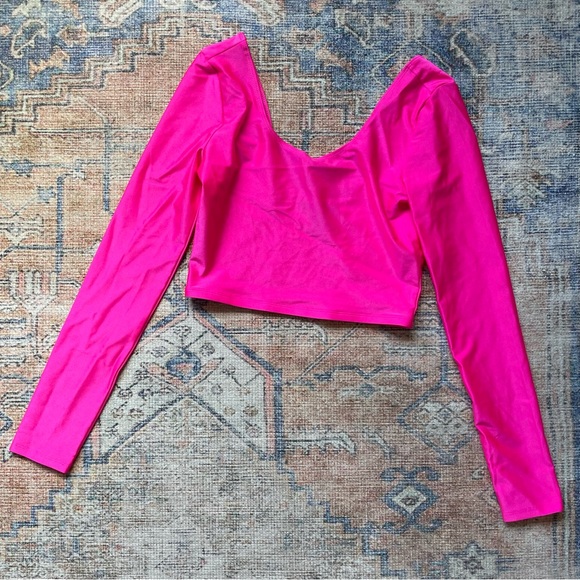 Y2K Forever 21 Vintage crop top | festival got neon pink long sleeve aerobics - Picture 4 of 9